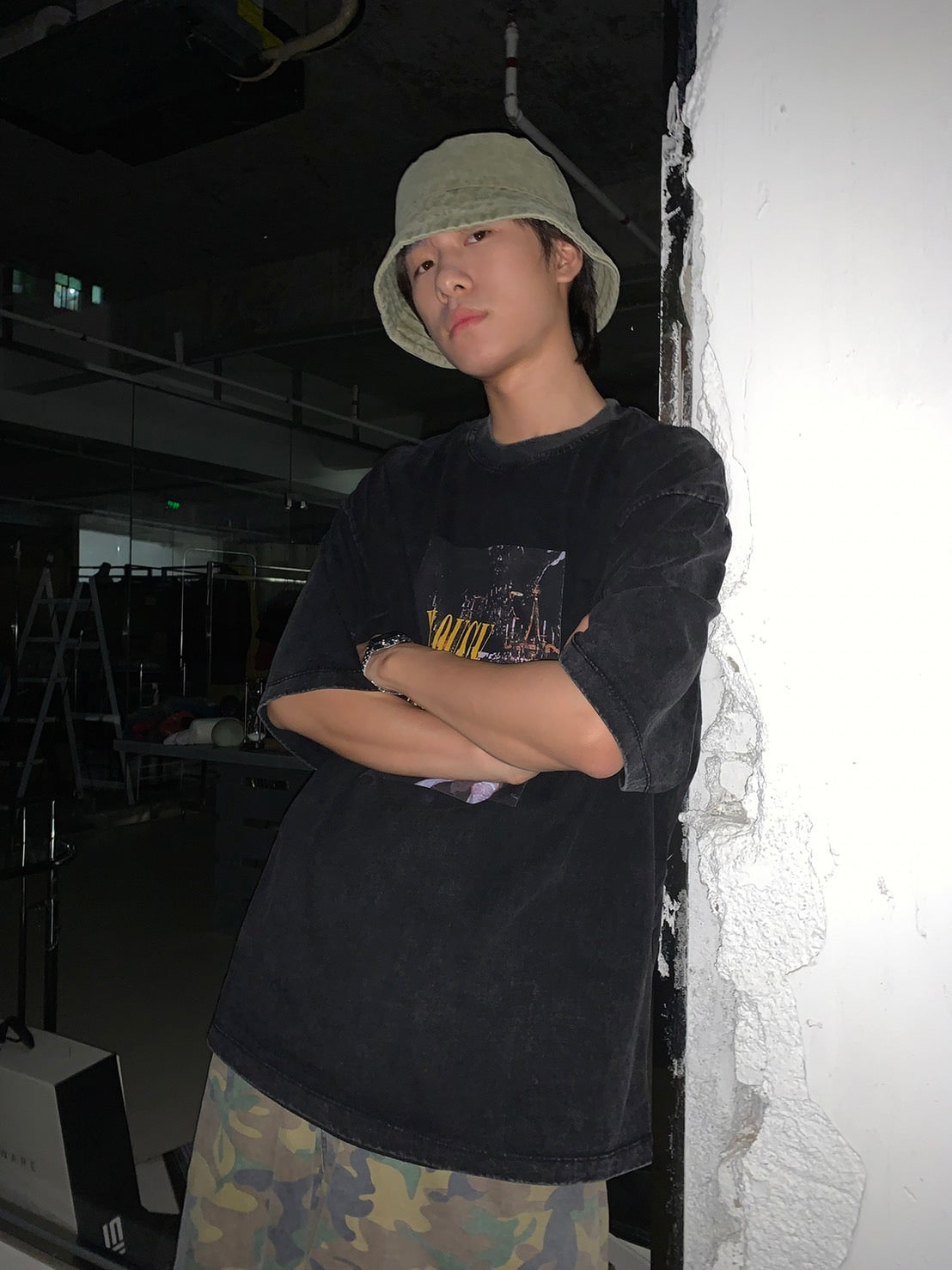 ビッグシルエットヴィンテージ加工ロックTシャツ DT2079