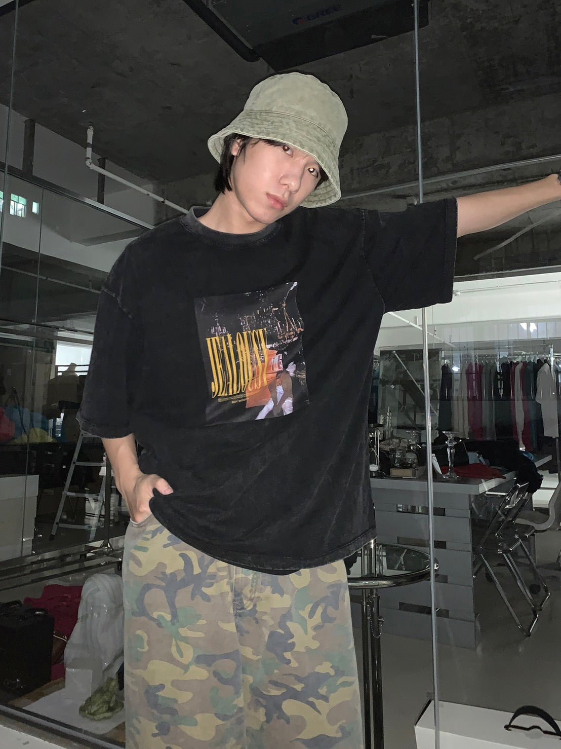 ビッグシルエットヴィンテージ加工ロックTシャツ DT2079