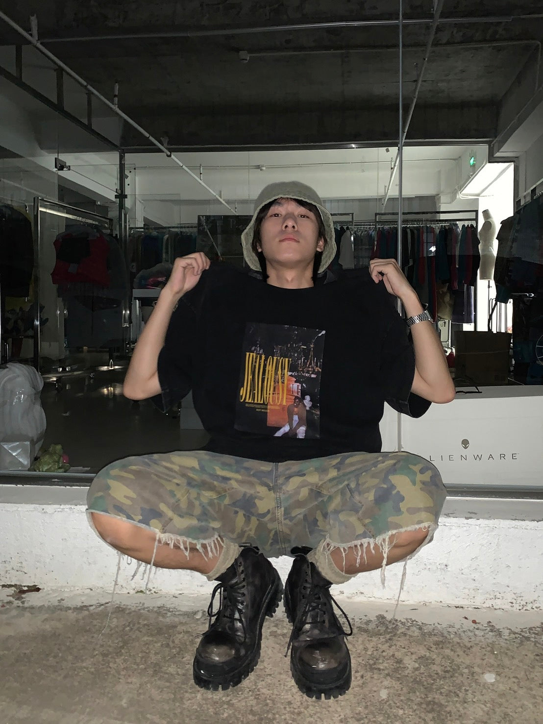 ビッグシルエットヴィンテージ加工ロックTシャツ DT2079