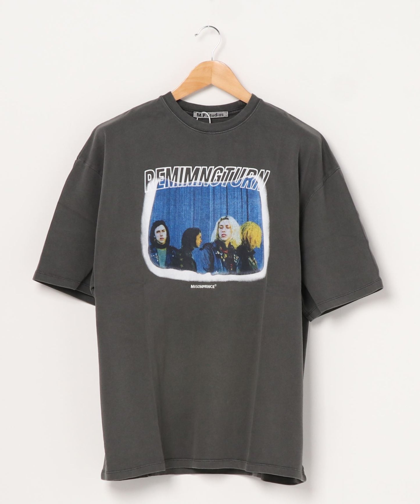 Big silhouette vintage homage print rock T-shirt DT2090