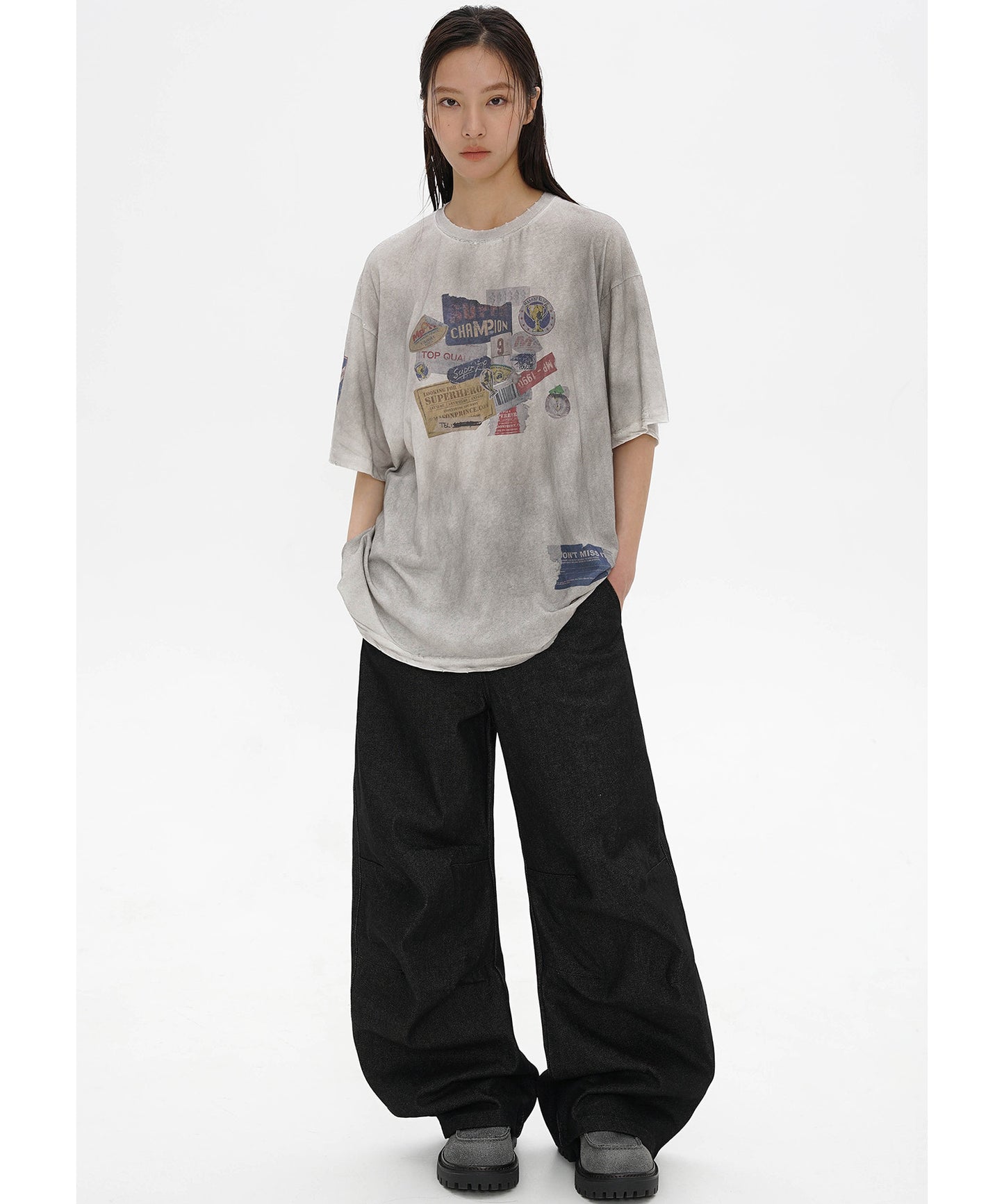 オーバーサイズ 汚れ加工 ステッカープリント Tシャツ DT4296【2025SS】