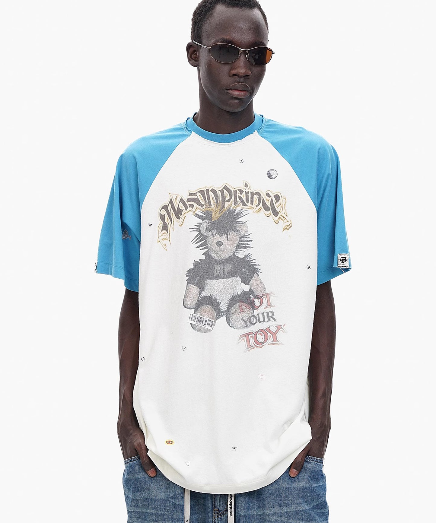 【SALE 30%OFF_特別価格適用※カートに入れるとセール価格が適用されます※】オーバーサイズ ステッカーデザイン ラグラン Tシャツ DT4369【MASONPRINCE】【2025SS】