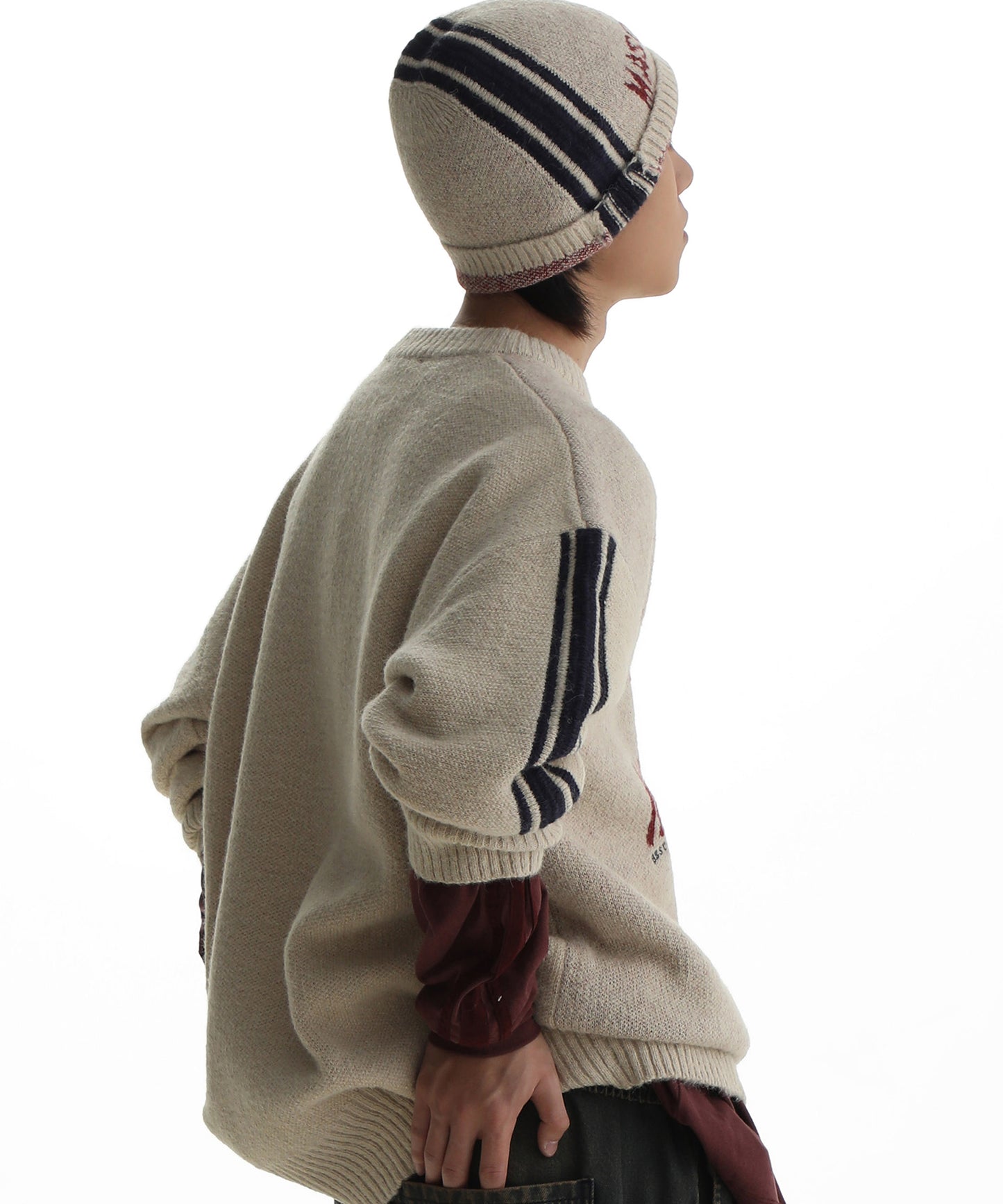 Sideline logo embroidered knit pullover MY2101