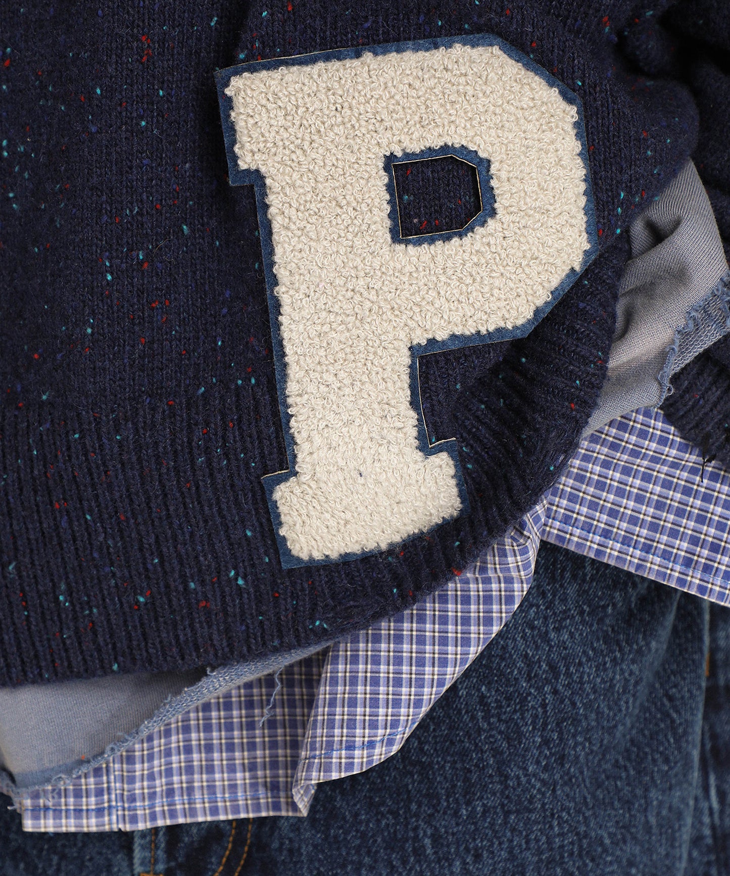 Oversized V-neck logo patch knit MY2124