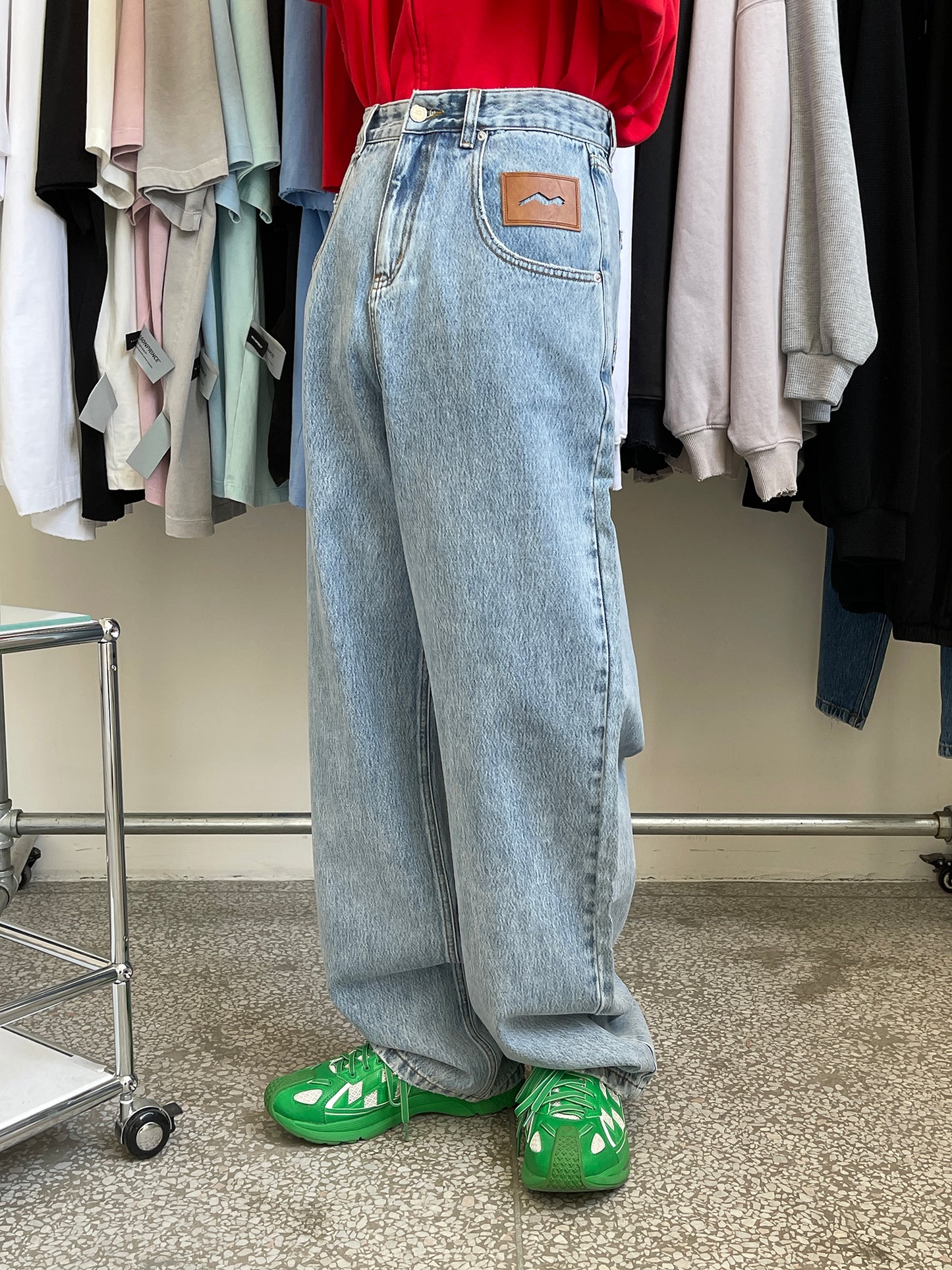 Wide straight silhouette high waist denim pants NZK5020
