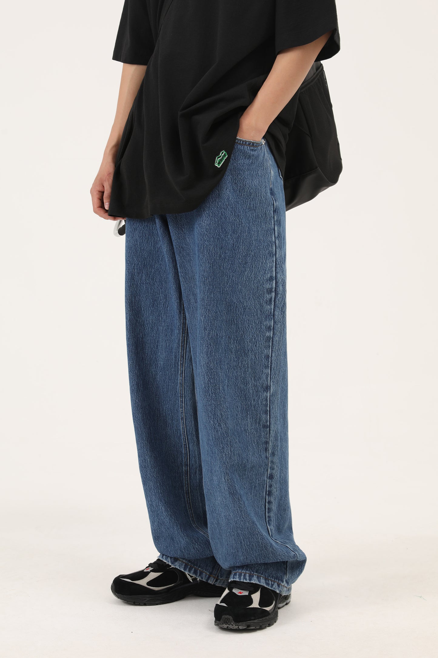 Wide straight silhouette high waist denim pants NZK5020