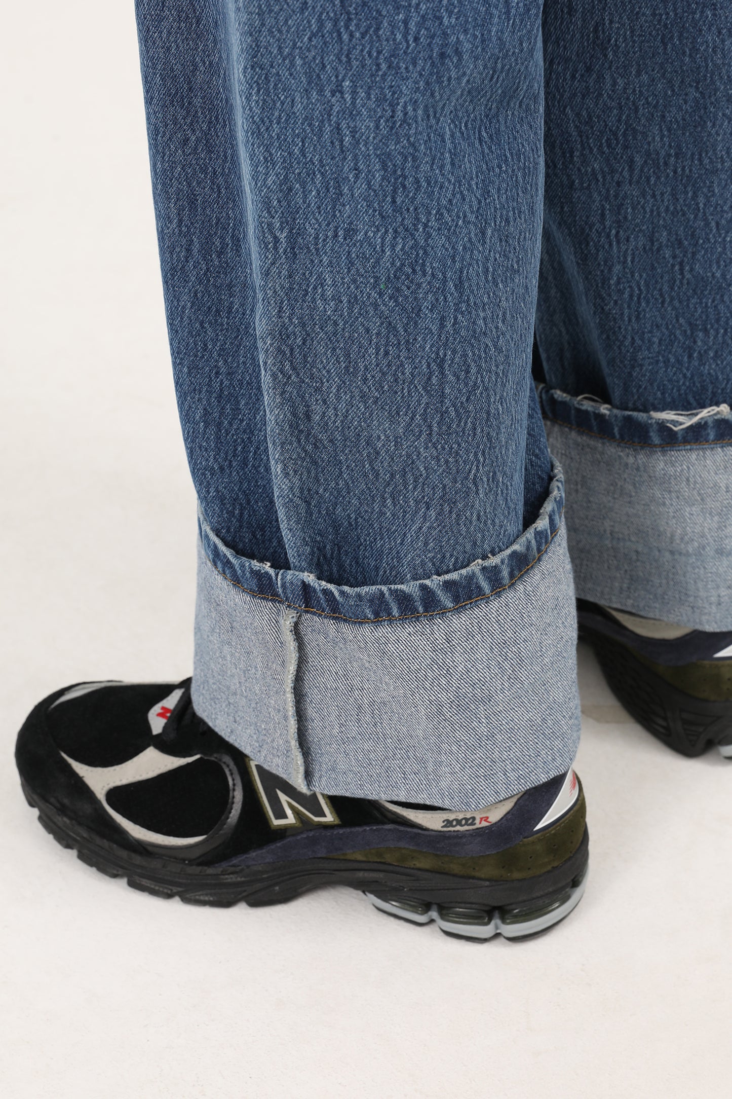 Wide straight silhouette high waist denim pants NZK5020