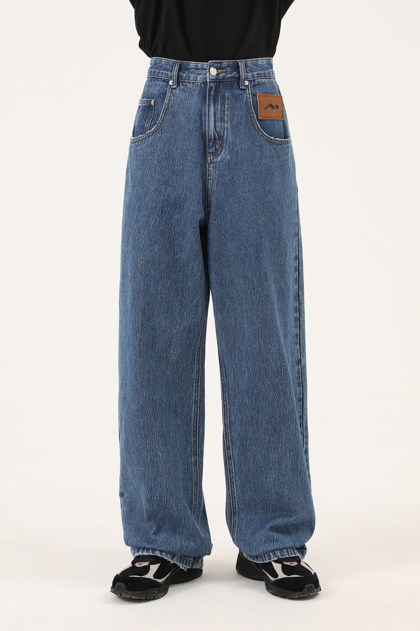 Wide straight silhouette high waist denim pants NZK5020