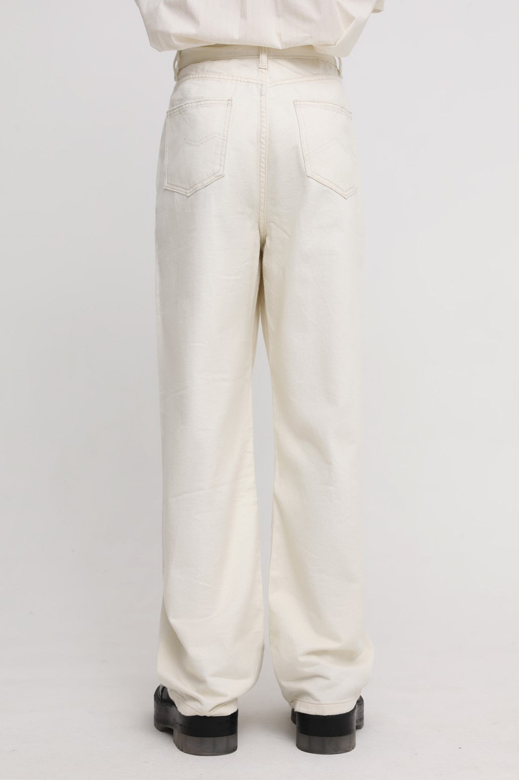 Wide straight silhouette high waist denim pants NZK5020