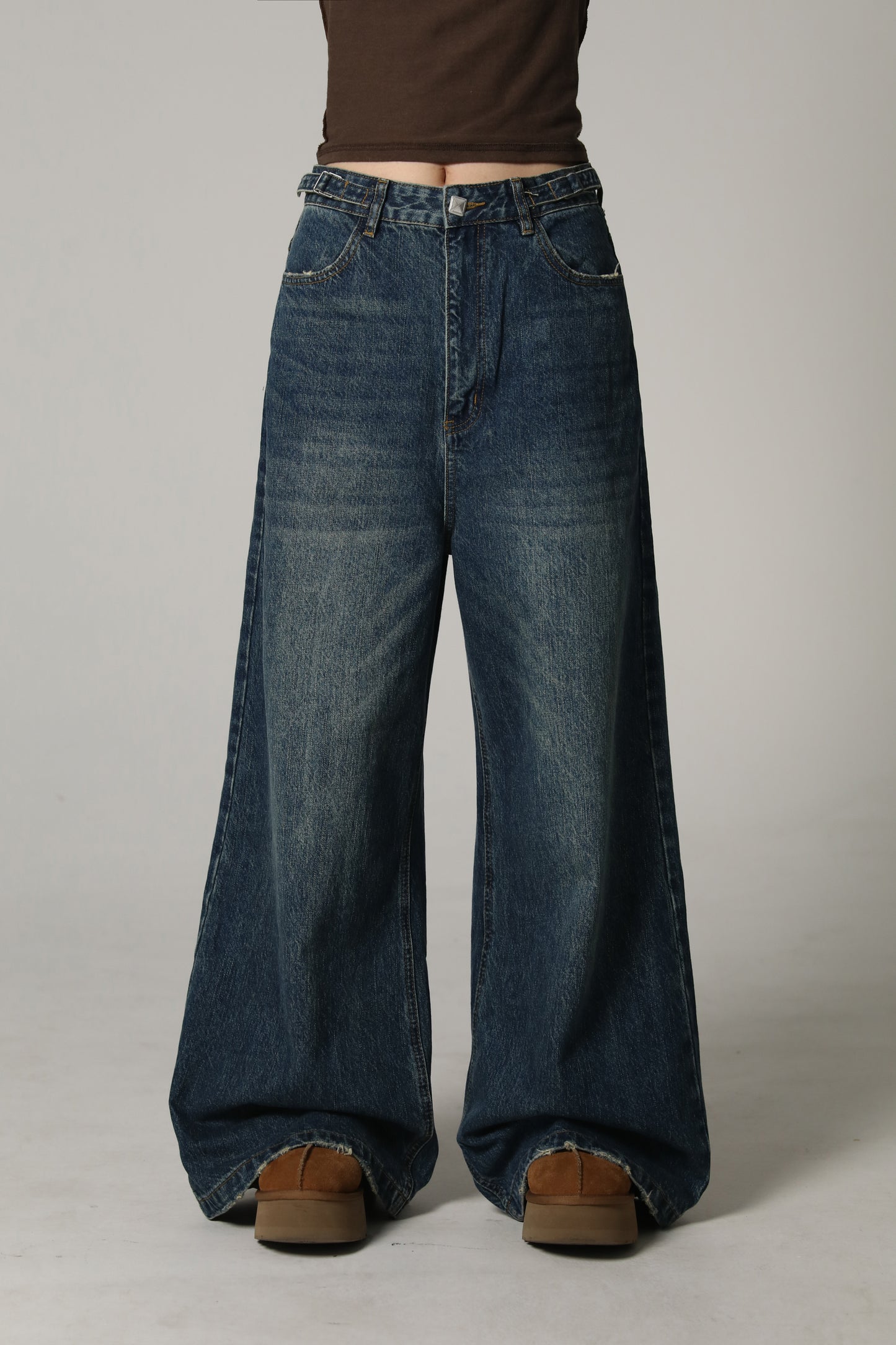 Side belt wide flare denim pants NZK6069