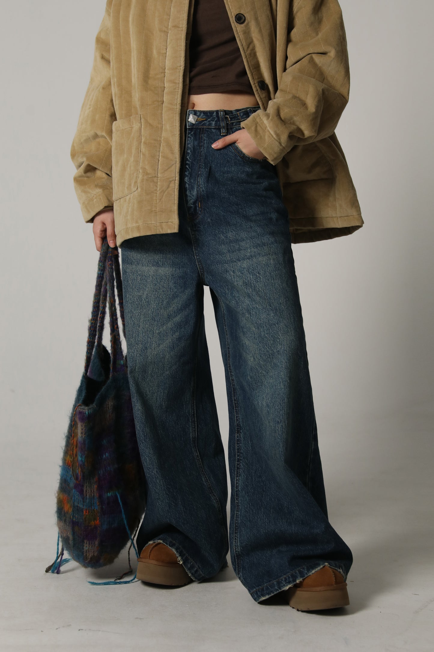 Side belt wide flare denim pants NZK6069