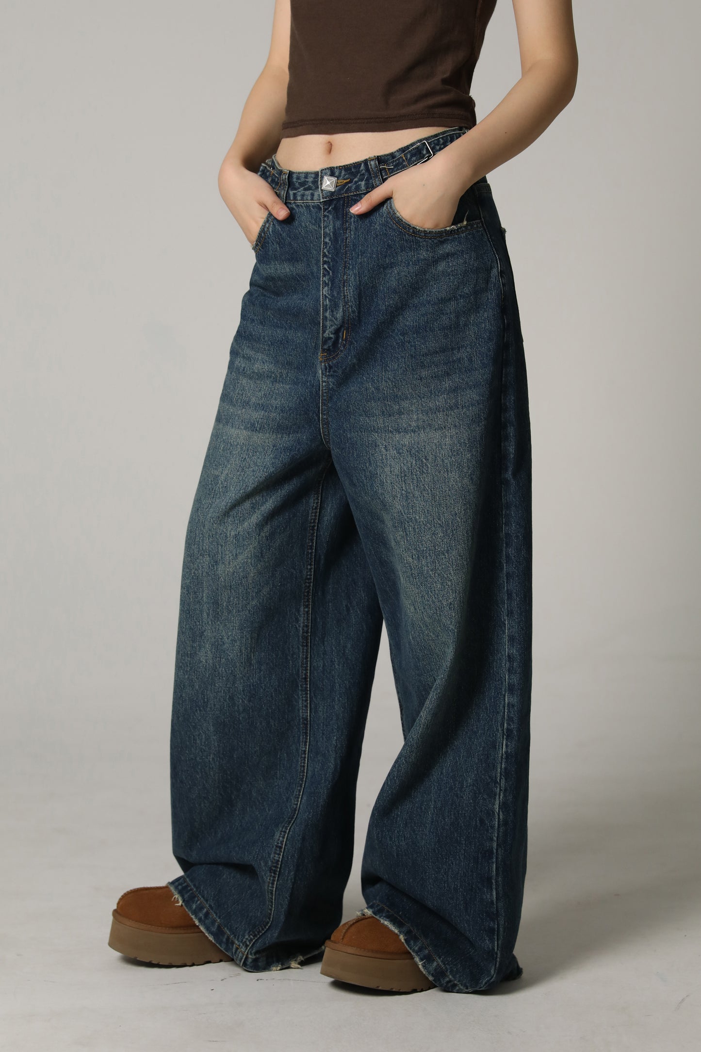 Side belt wide flare denim pants NZK6069