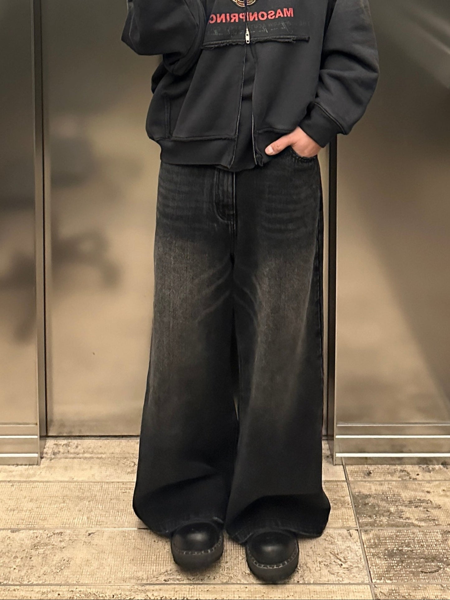 Side belt wide flare denim pants NZK6069