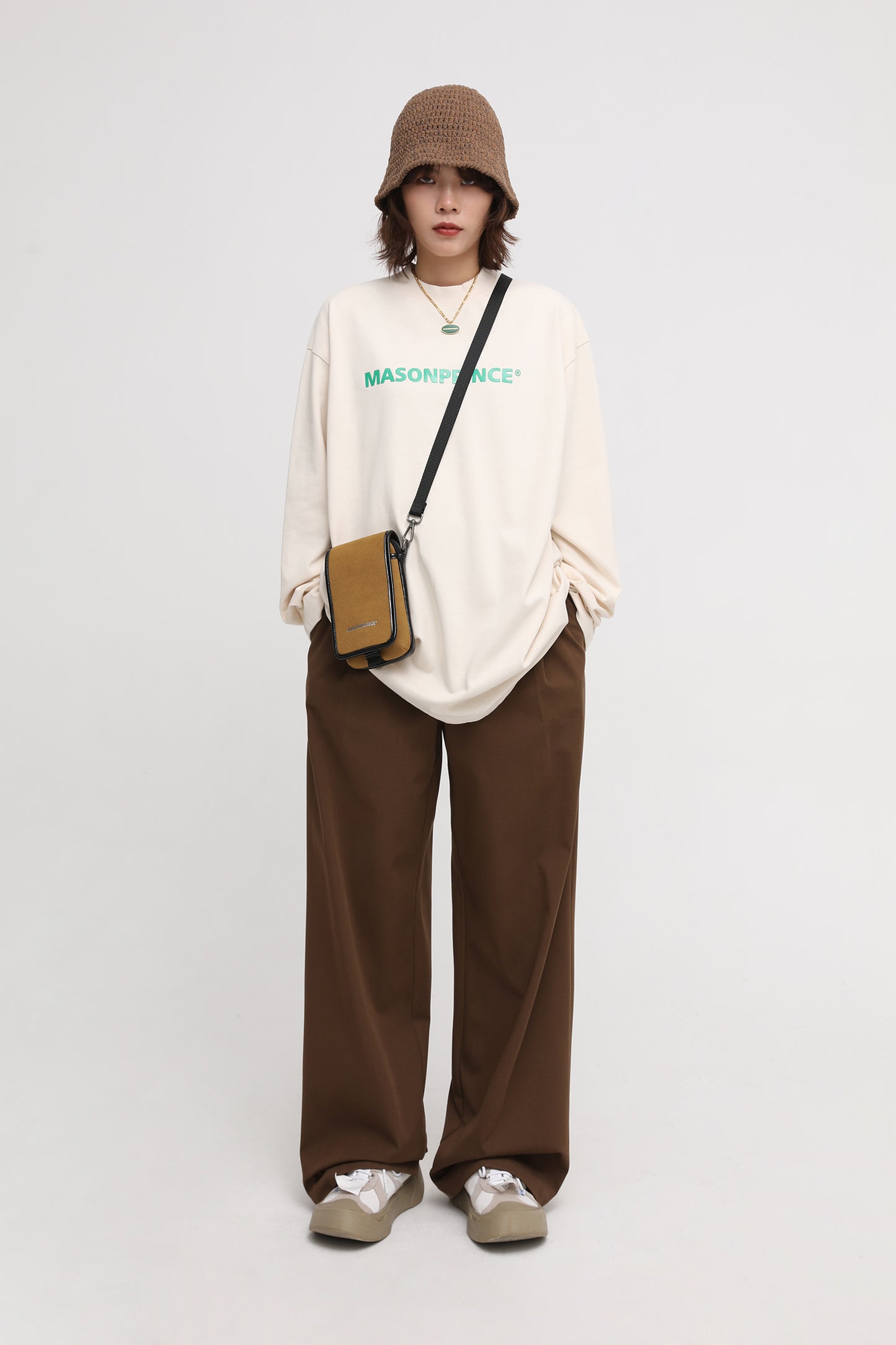 1-tuck wide silhouette slacks SK2050