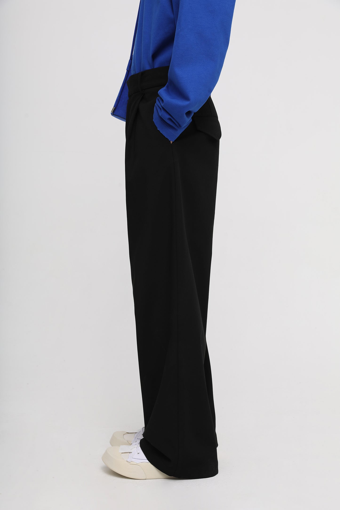 1-tuck wide silhouette slacks SK2050