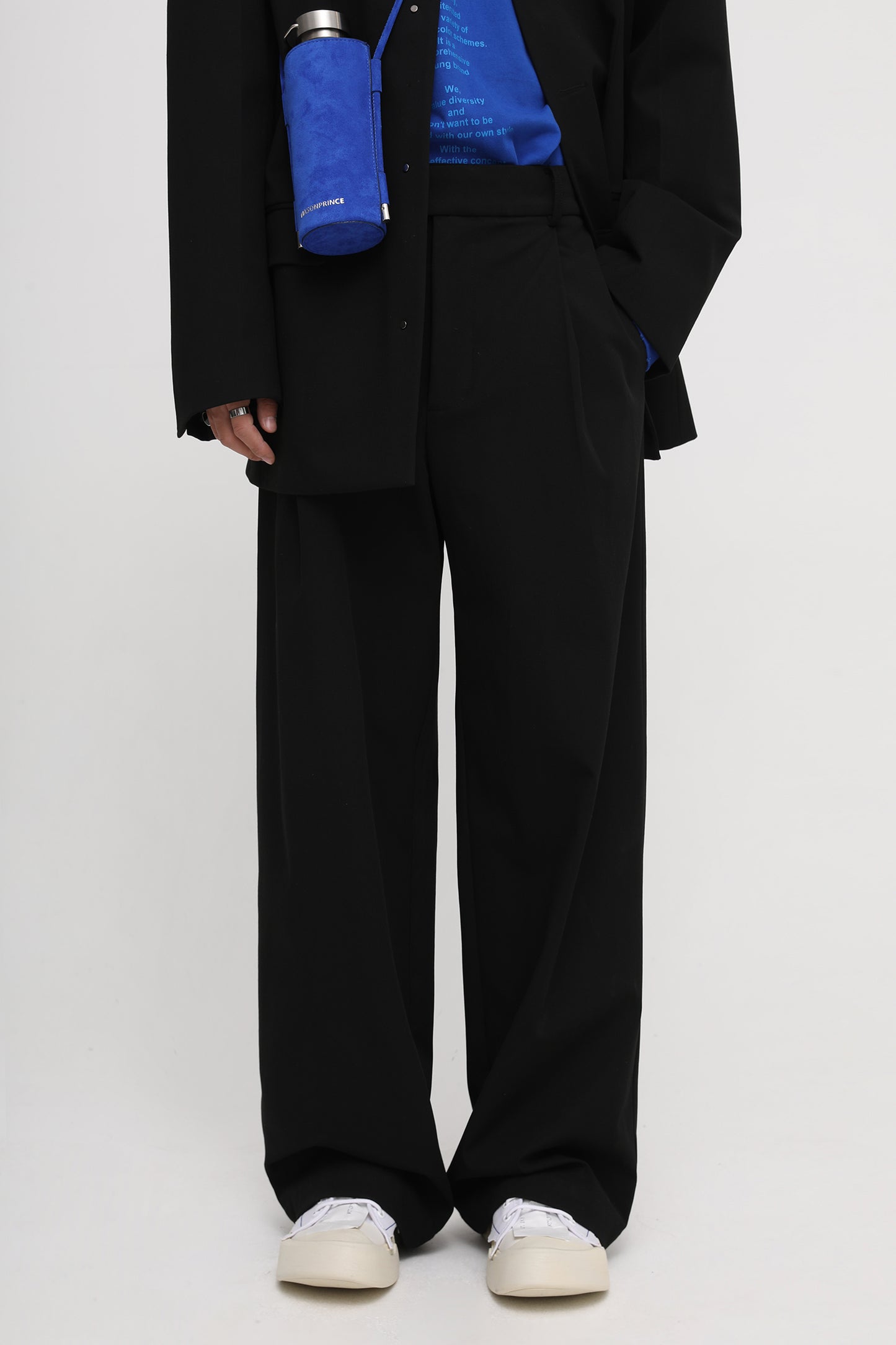 1-tuck wide silhouette slacks SK2050