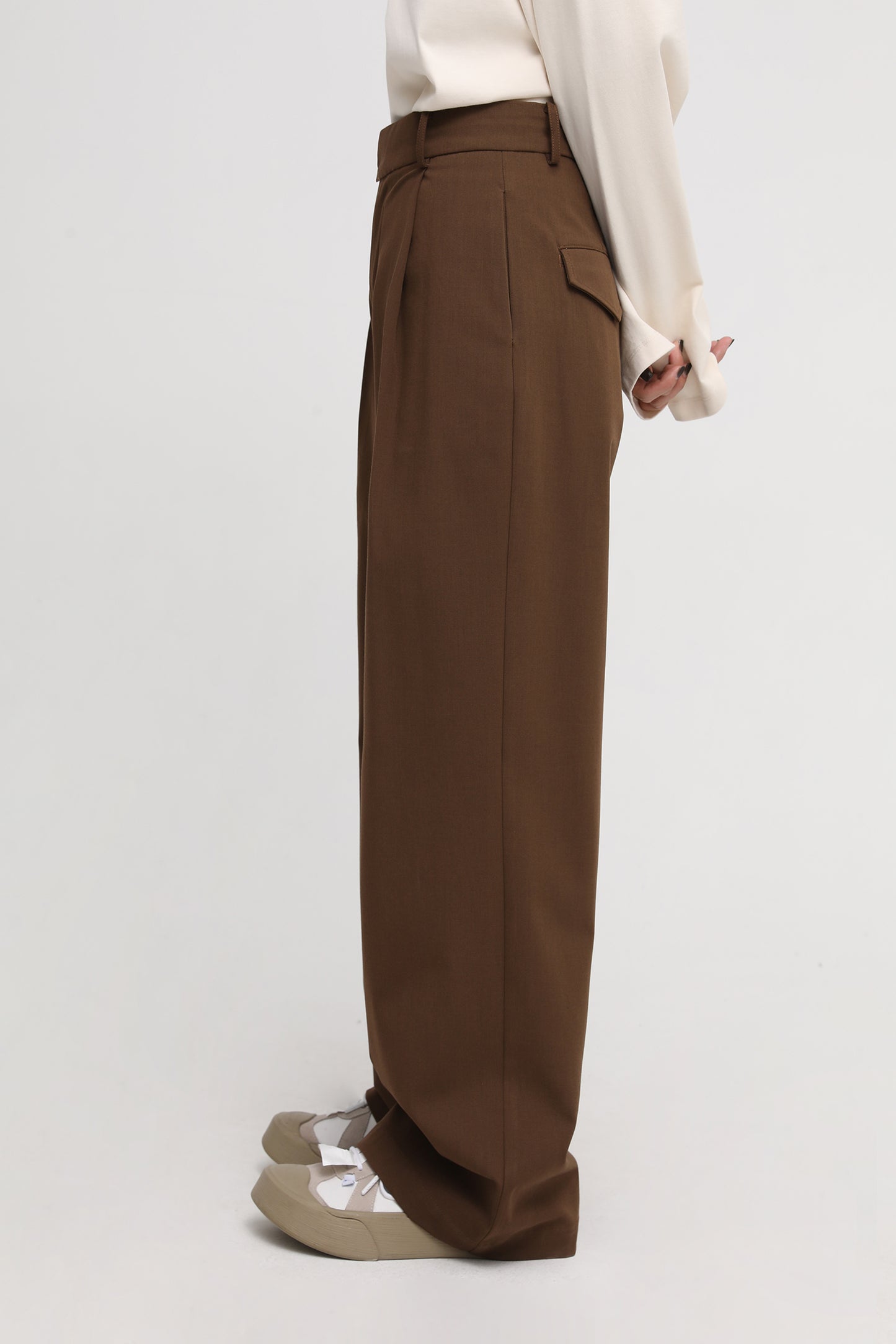 1-tuck wide silhouette slacks SK2050