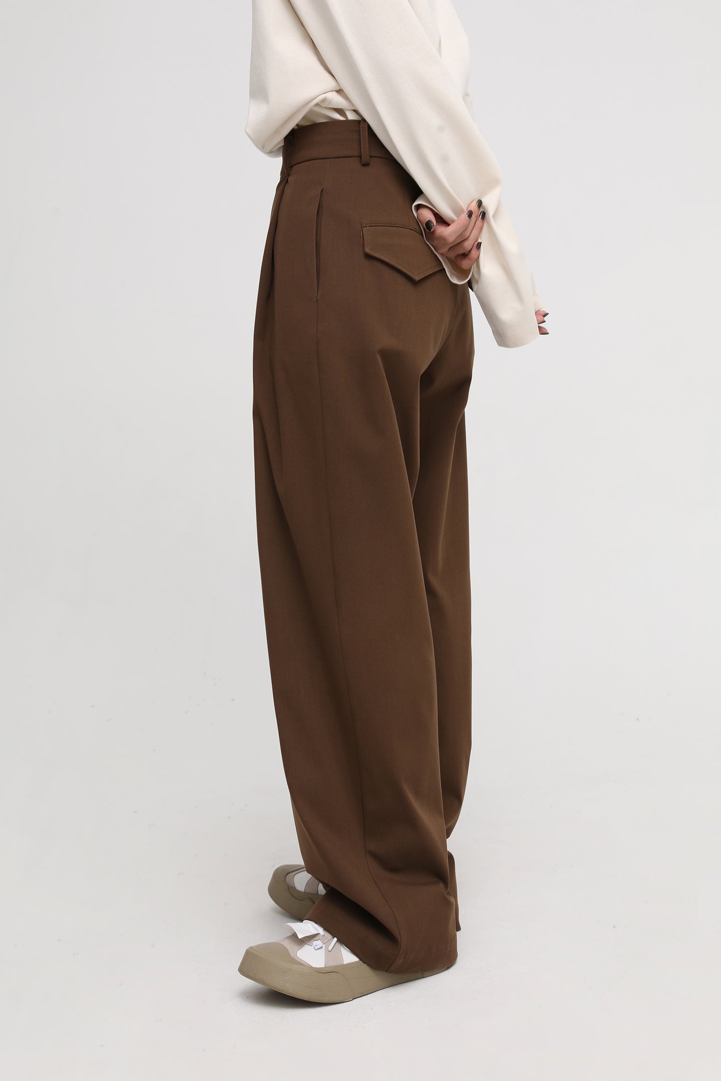 1-tuck wide silhouette slacks SK2050