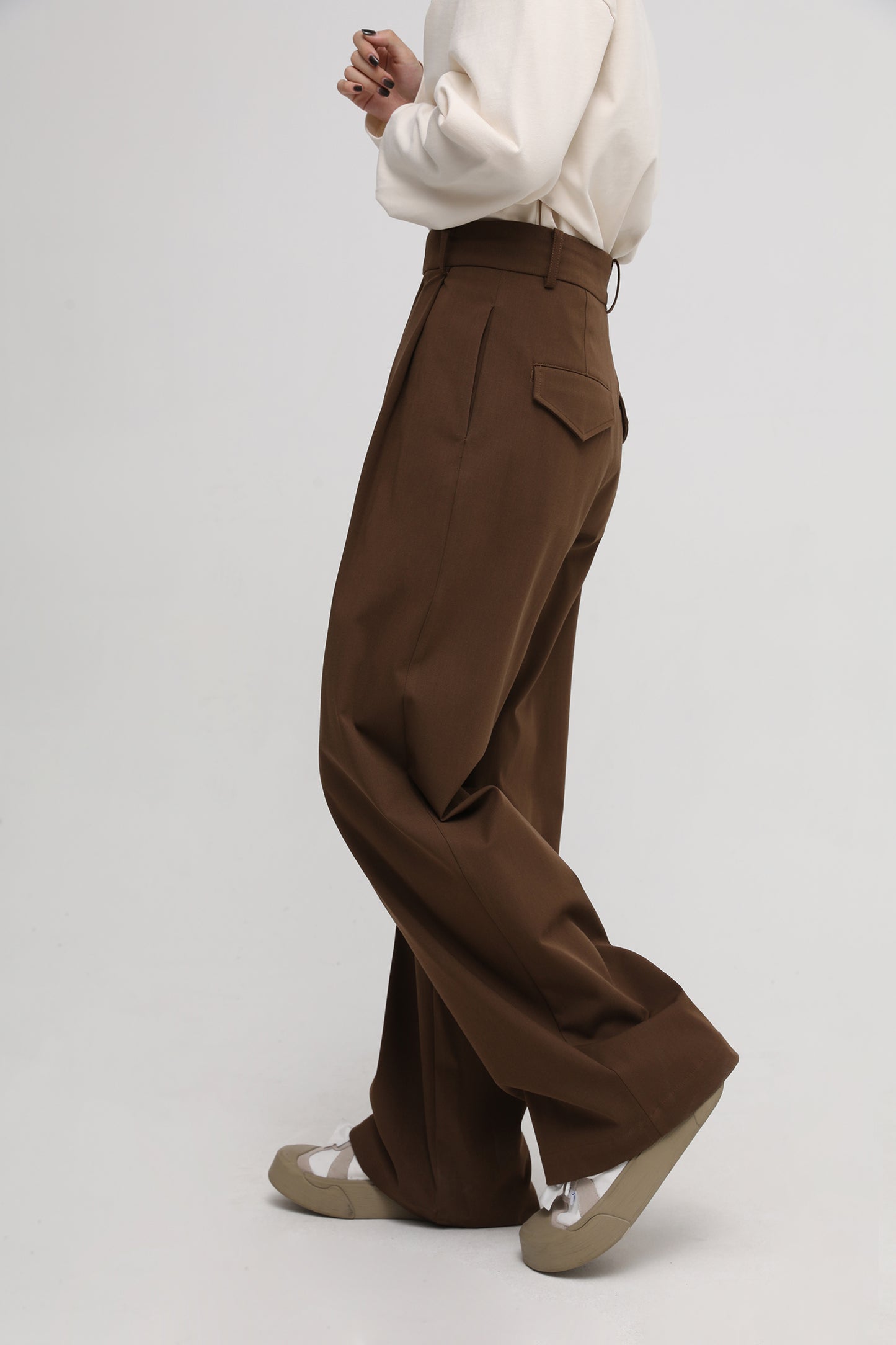 1-tuck wide silhouette slacks SK2050