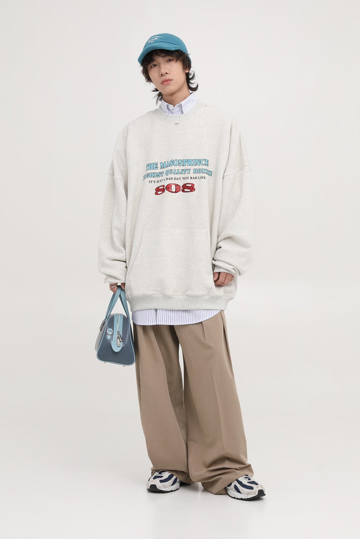 Oversized kangaroo pocket distressed sweatshirt WY6098