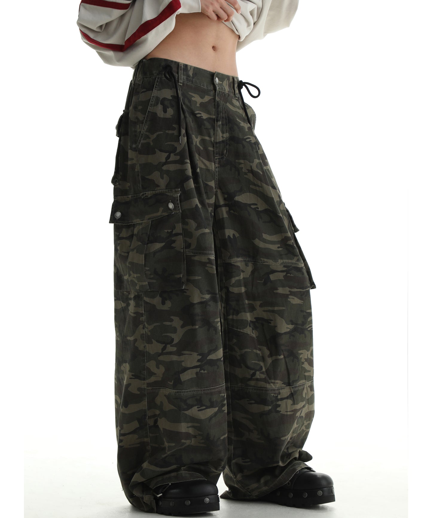 Wide silhouette camouflage military cargo pants XXK4206