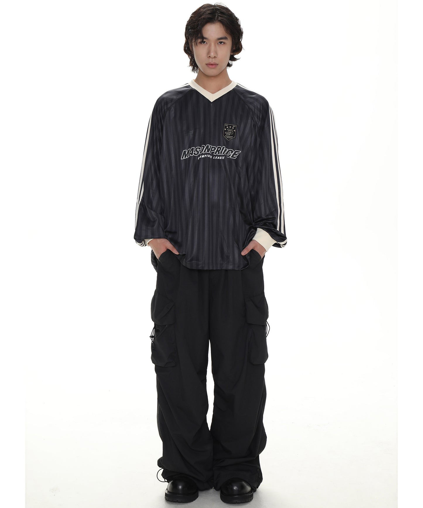 Wide silhouette elastic waist nylon cargo pants XXK4227
