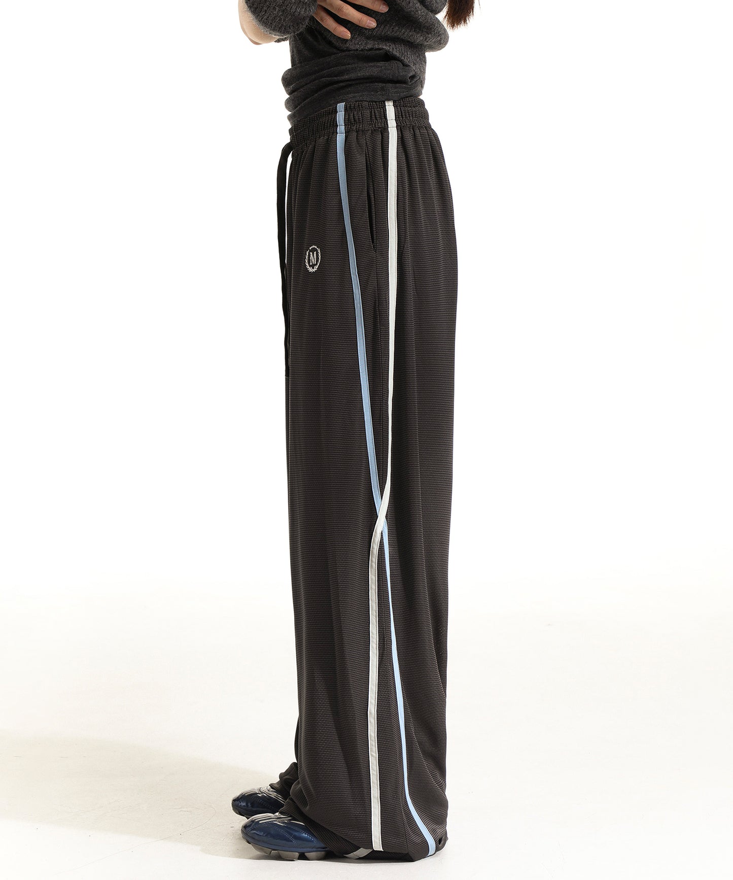 Loose Fit Side Line Track Pants XXK4275