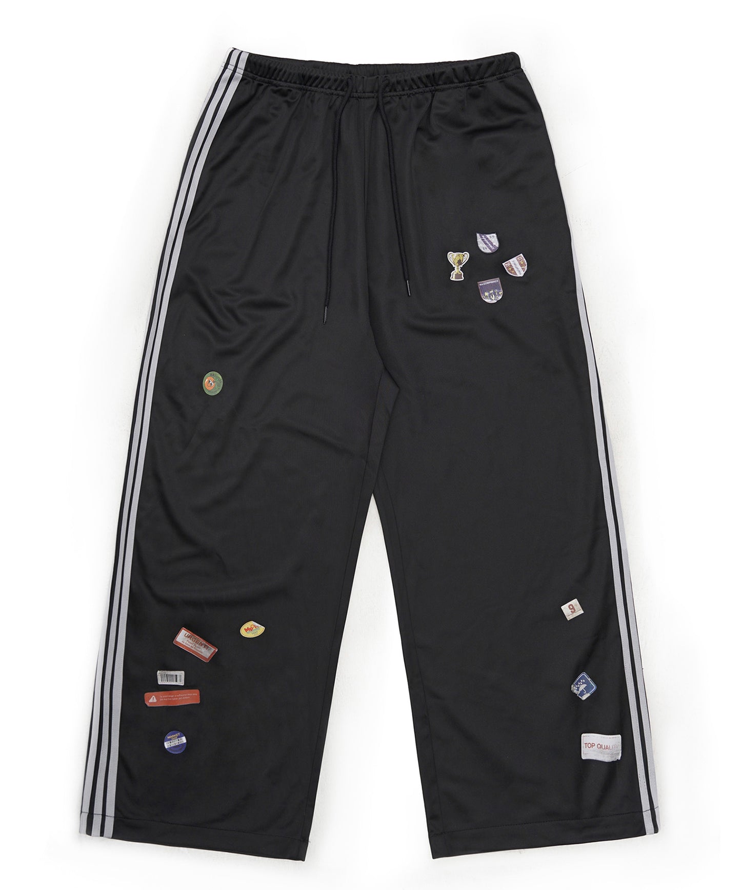 【自社サイト限定】ルーズフィット ステッカープリント サイドライン トラックパンツ XXK4349【MASONPRINCE】【2025SS】