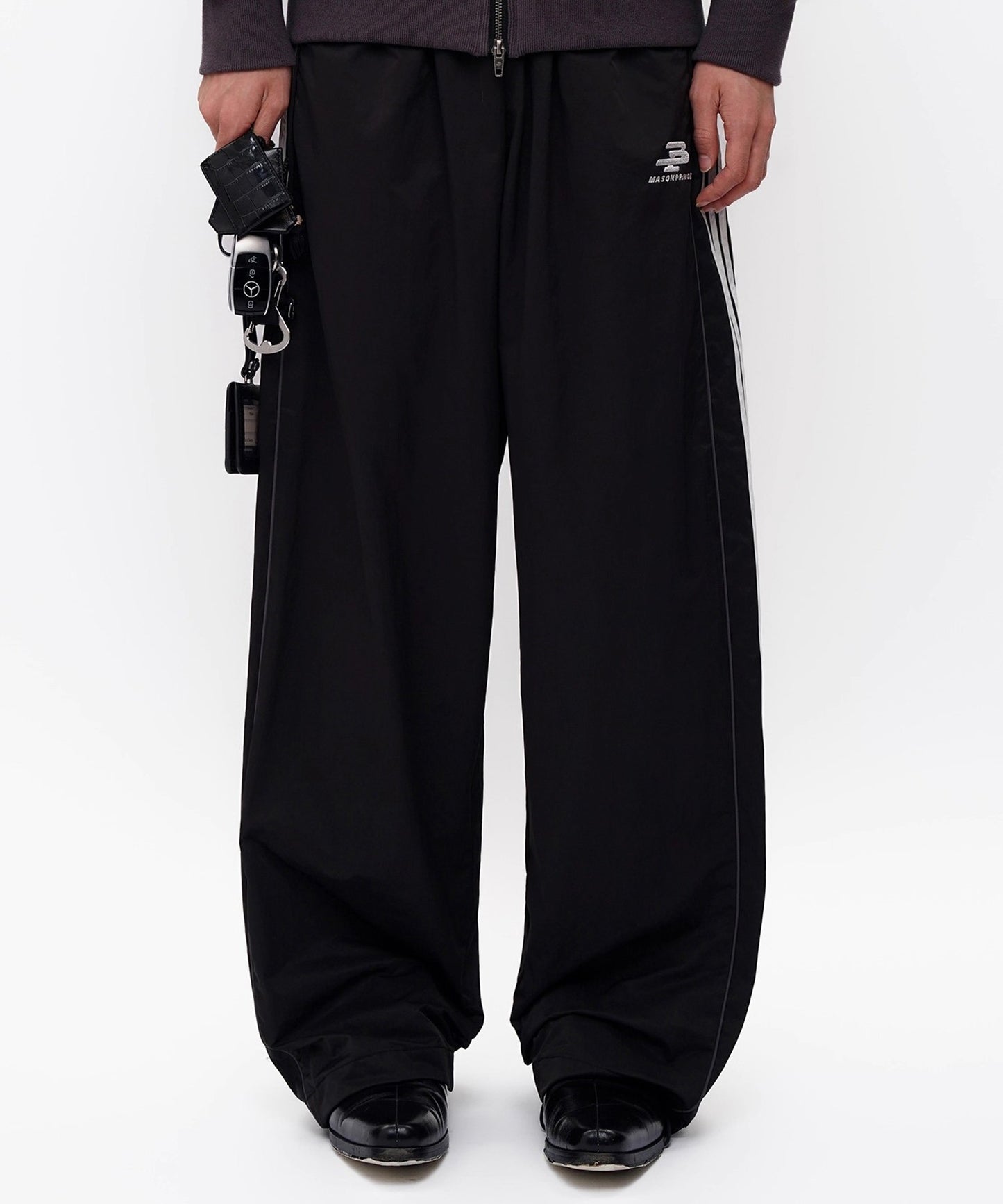 ルーズフィット サイドライン トラックパンツ XXK4376【MASONPRINCE】【2025AW】