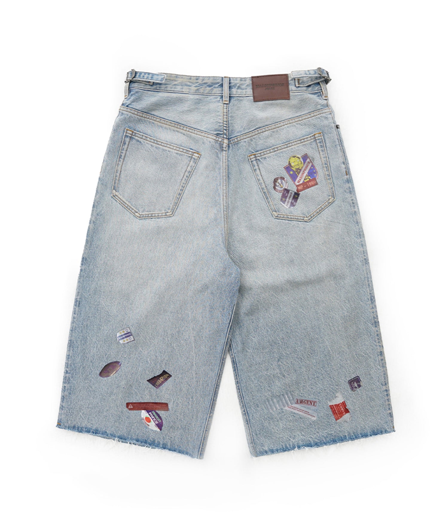 【SALE 30%OFF_特別価格適用※カートに入れるとセール価格が適用されます※】ルーズフィット ステッカープリント サイドベルト付き クロップドデニムパンツ NDK1987【MASONPRINCE】【2025SS】