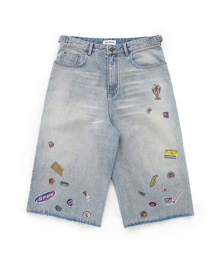 【SALE 30%OFF_特別価格適用※カートに入れるとセール価格が適用されます※】ルーズフィット ステッカープリント サイドベルト付き クロップドデニムパンツ NDK1987【MASONPRINCE】【2025SS】