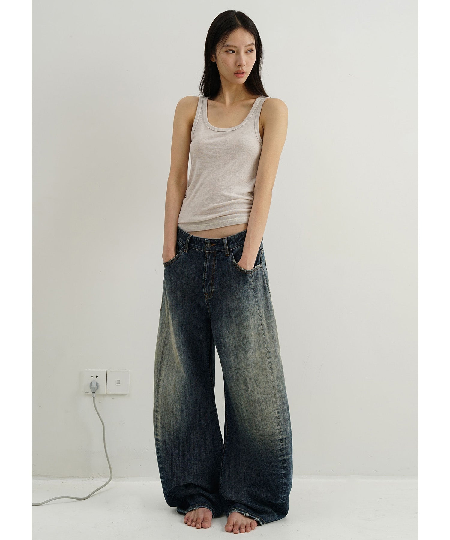 MSFTSrep グラフィックプリント vintage加工 デニムパンツ 30 セール】フリンジデニムワイドパンツ（デニムパンツ）｜FREE
