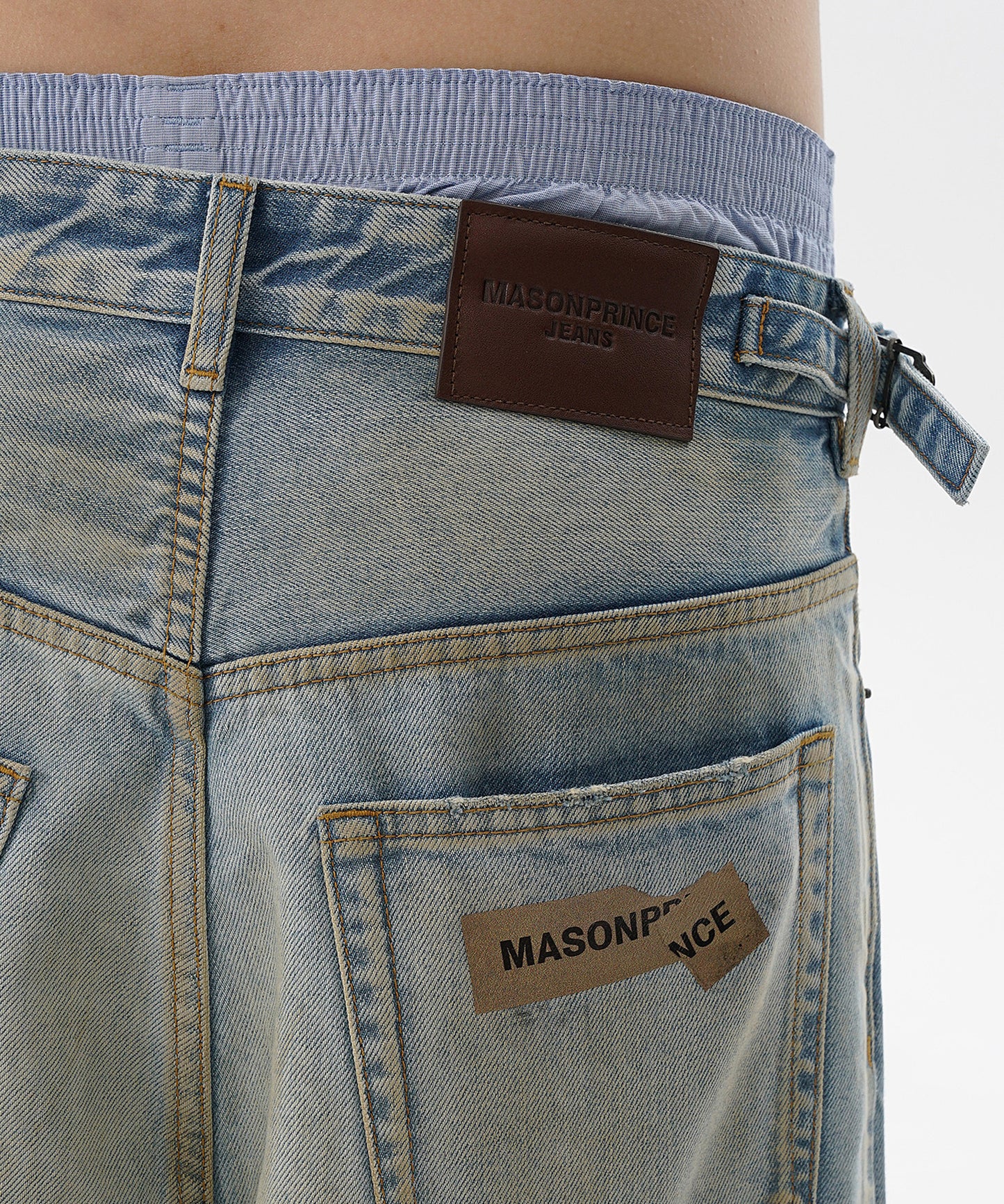 【自社サイト限定】ルーズフィット ステッカープリント サイドベルト付き デニムパンツ NZK6237【MASONPRINCE】【2025SS】