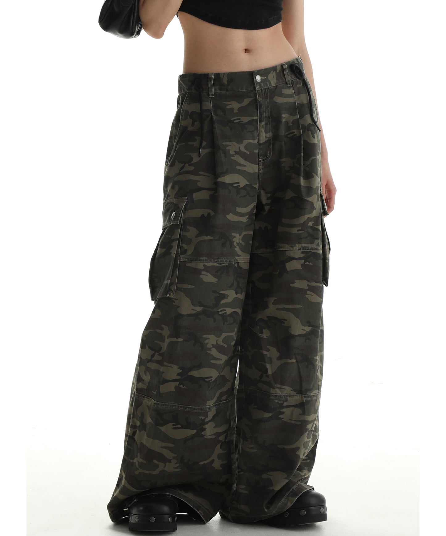 Wide silhouette camouflage military cargo pants XXK4206
