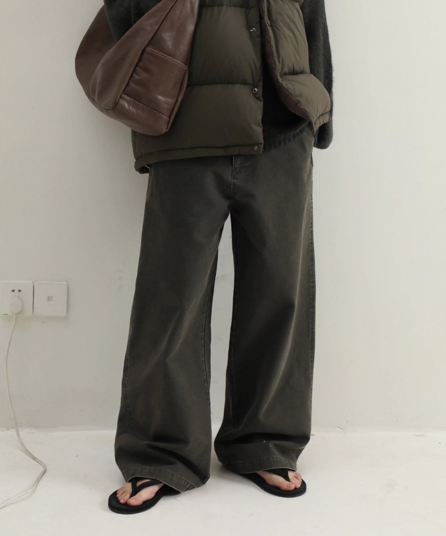 【SALE 30%OFF_特別価格適用※カートに入れるとセール価格が適用されます※】ルーズフィット 裾ボタン ヴィンテージ加工 ワークパンツ XXK4321【MASONPRINCE】【2025SS】