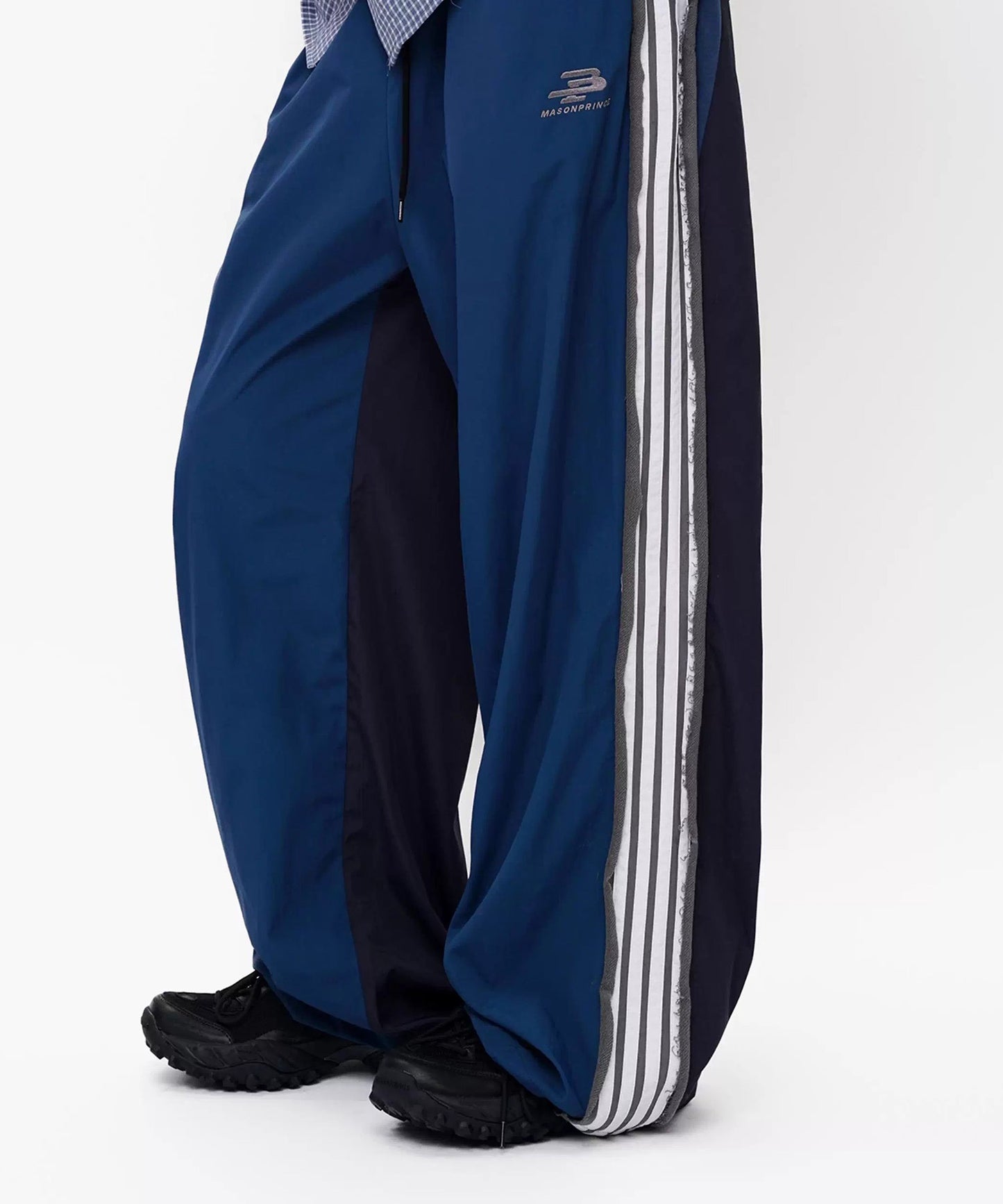 ルーズフィット サイドライン トラックパンツ XXK4380【MASONPRINCE】【2025AW】